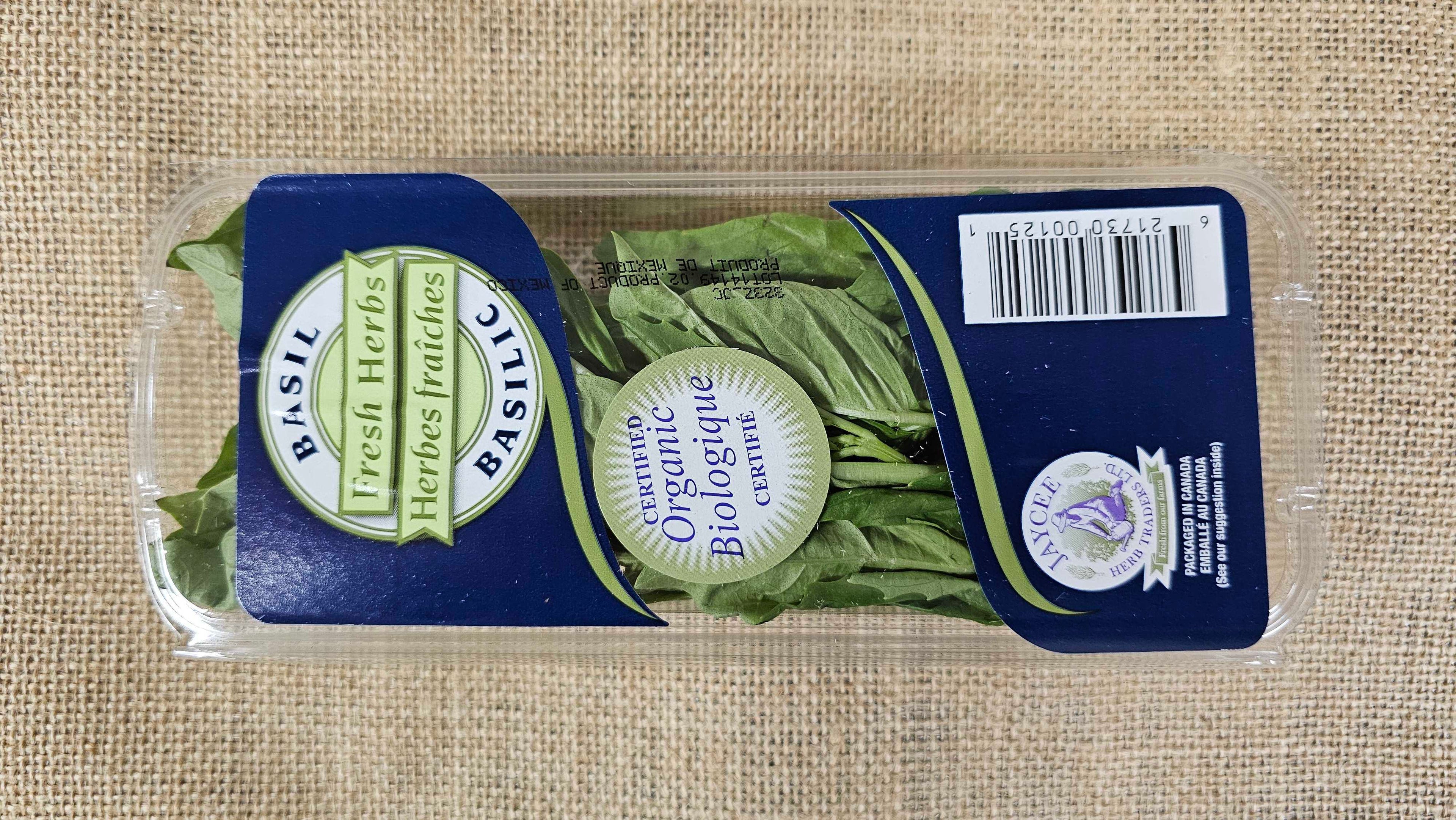 Organic Fresh Basil (25g Clamshell)