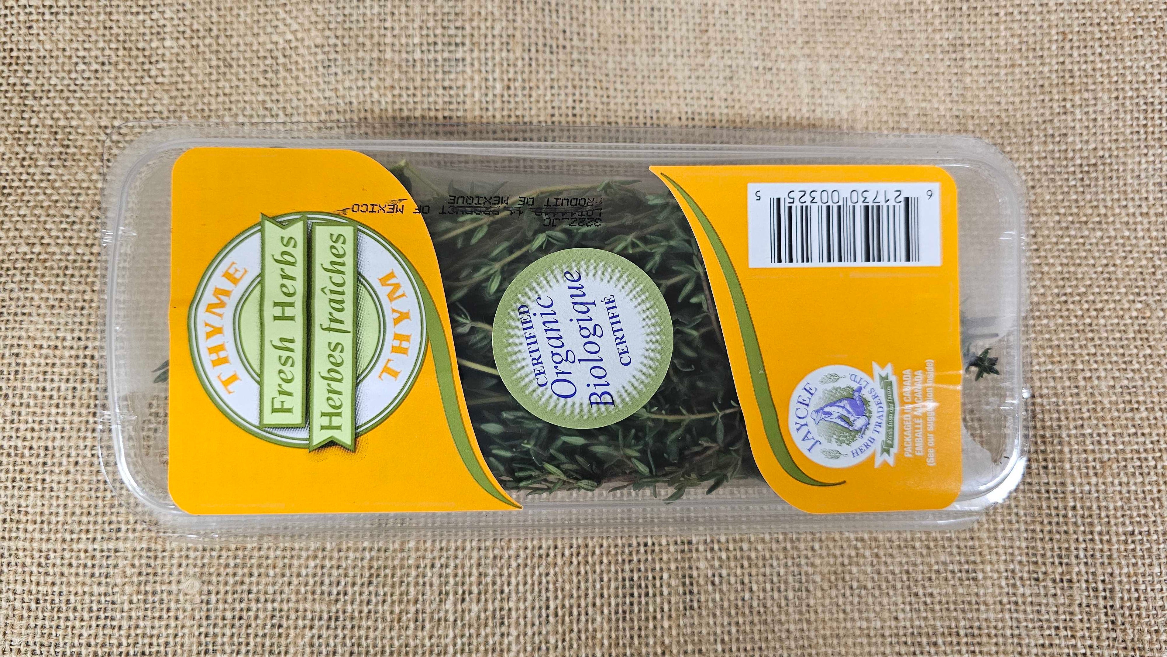 Organic Fresh Thyme (25g Clamshell)